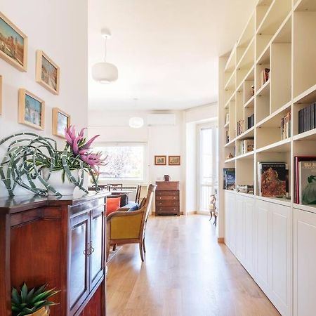 Apartamento Elegante Bilocale San Calocero Milán Exterior foto