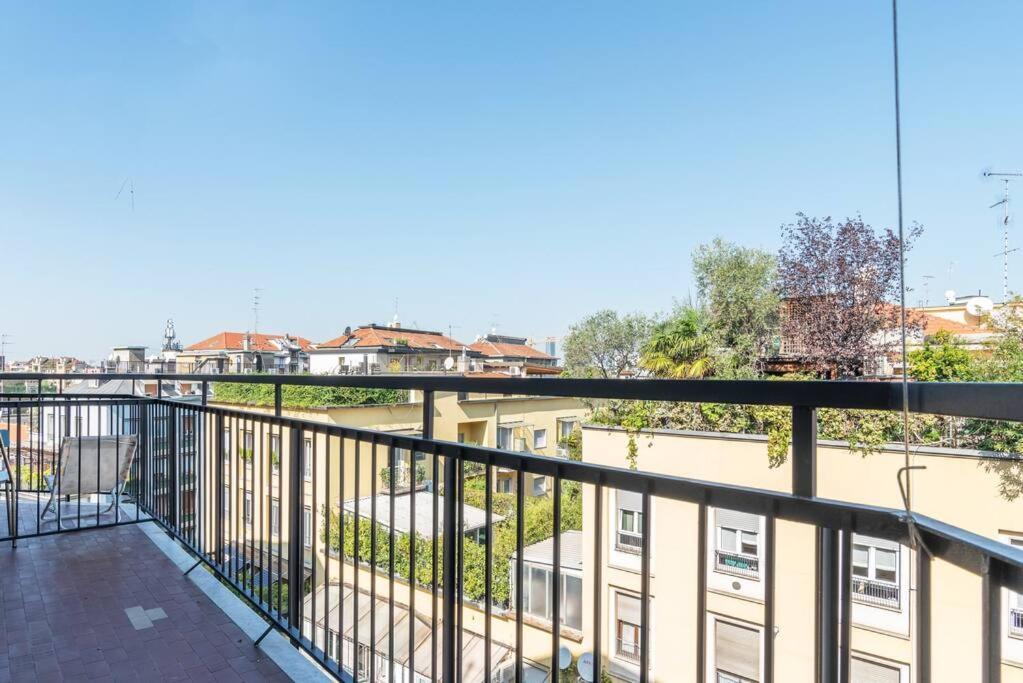 Apartamento Elegante Bilocale San Calocero Milán Exterior foto